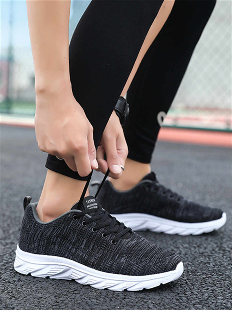 Designer Männer Frauen Casual Plateauschuhe Atmungsaktive Herren Damen Schwarz Rot Sneakers Trainer Skate_voghion.com