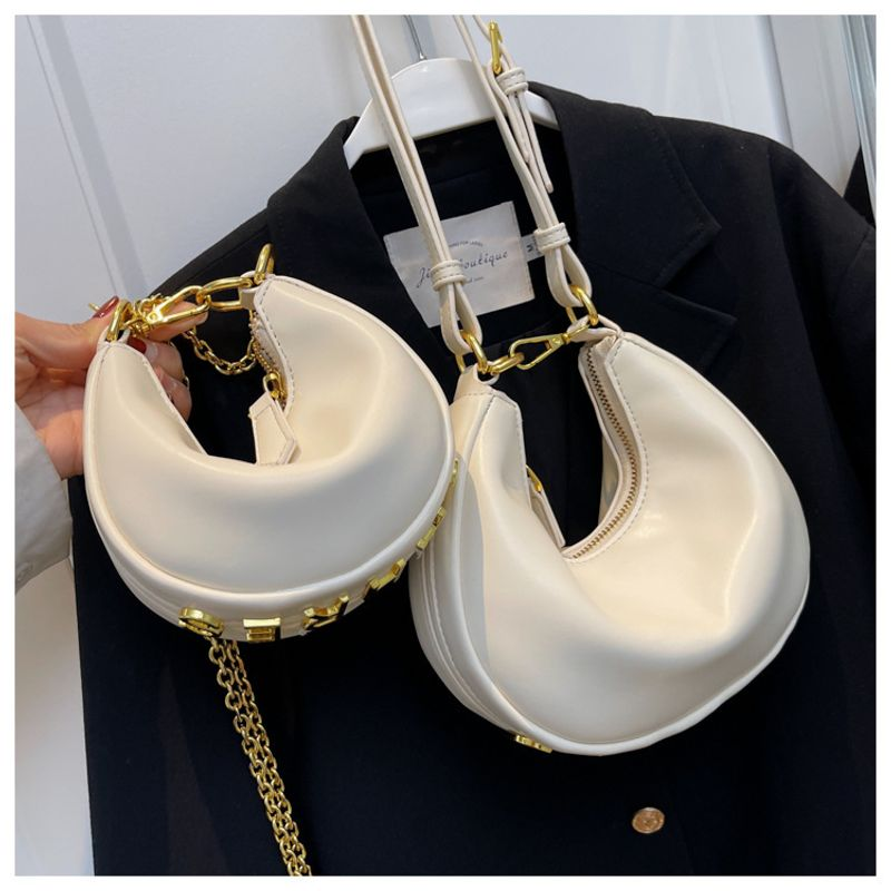 2023 Spring New Street Fashion All-match Casual Personality Sweet Single Shoulder Messenger Women's Wholesale Chain Bag_voghion.com