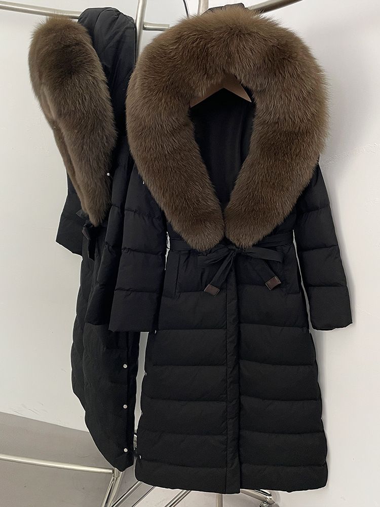 Women’s Long Hooded Down Coat With Detachable Fox Fur Trim, Belted Waist For A Slim Fit, Ultra-Warm Winter Jacket_voghion.com