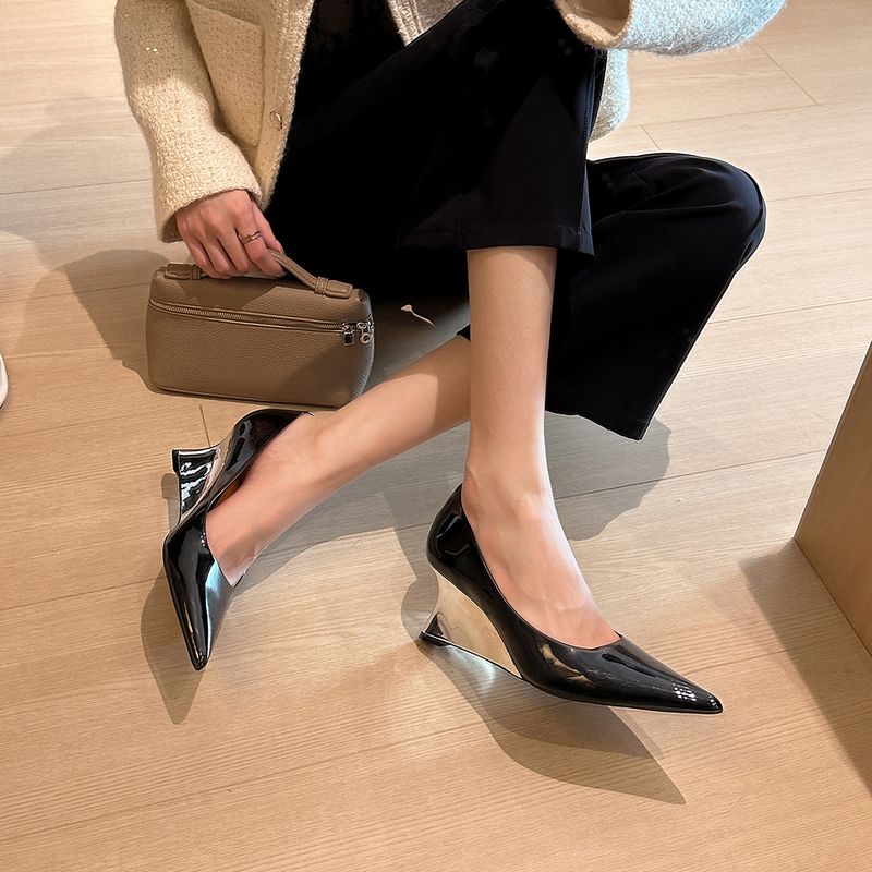 363-5 Nischendesign Französisch Spitzschuh Keilschuhe Herbst Neue rote sexy Party High Heels_voghion.com