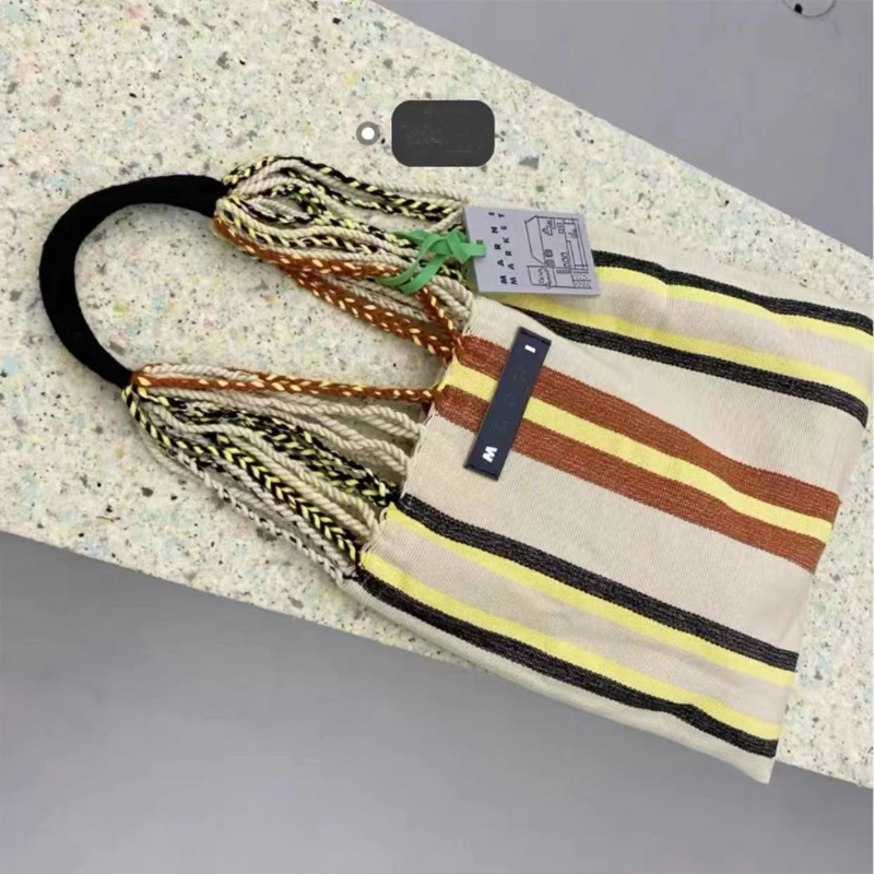 Marni 2023 Kadın Çanta Avrupa ve Amerikan Tarzı Patchwork Yün Örgü Renkli Örme Vintage Şerit Kanvas Asılı_voghion.com