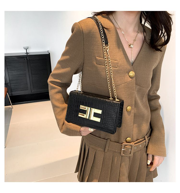 Ženska mala četvrtasta torba modernog i elegantnog krokodilskog uzorka ženska torba preko ramena u korejskom stilu sveobuhvatna torba preko ramena_voghion.com