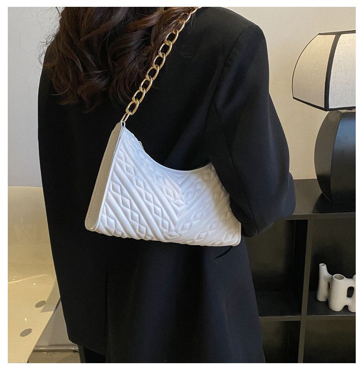 Damesmode vierkante crossbodytas met kettingriem - klassiek gewatteerd ontwerp, kleine schoudertas voor dagelijks gebruik, verkrijgbaar in wit, zwart en bruin_voghion.com