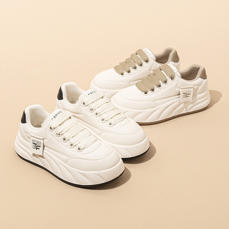 Frühling Neue Dicke Kleine Weiße für Frauen 2024 Haut freundliche Weiche Sohle Vielseitig Brot Sport und Freizeit Atmungsaktive Board_voghion.com