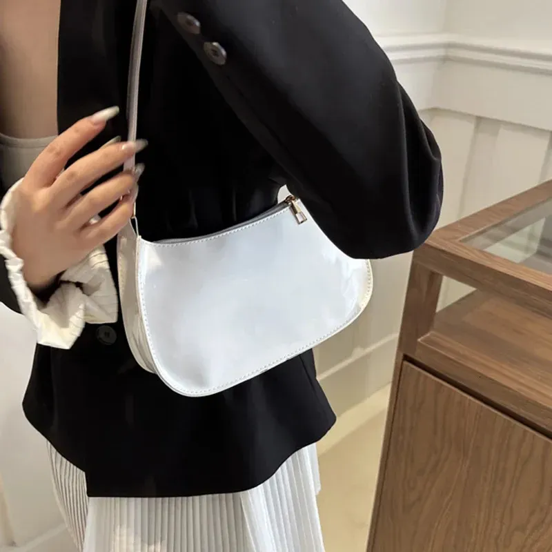 Retro Solid Color PU Leather Shoulder Underarm Bag Womens Fashion Handbags Casual Hobos Purses And Handbag Ladies Hand_voghion.com