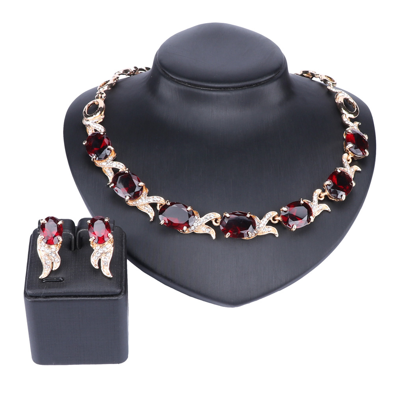 Set di gioielli per collana alla moda in cristallo rosso da sposa. Accessori per orecchini da sposa con perline africane da donna_voghion.com