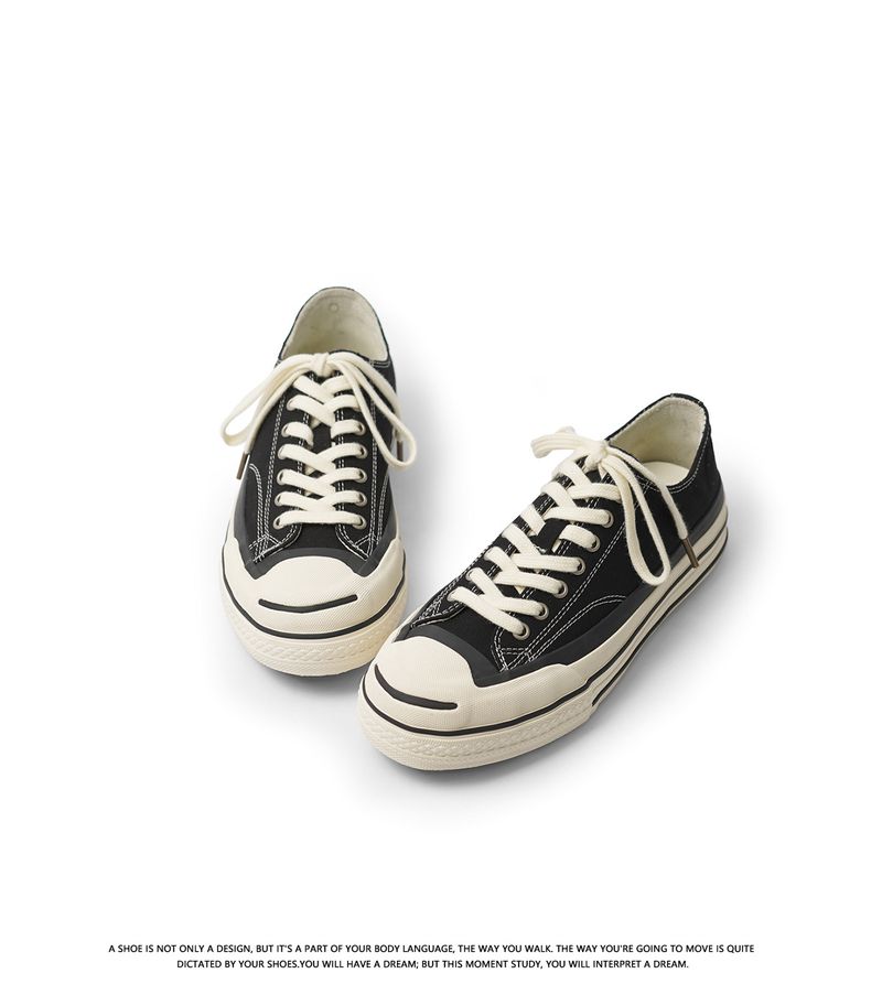 2024 novos sapatos brancos masculinos e femininos com sola grossa e respirável, lona com aumento de altura e cano baixo, da moda, japoneses e_voghion.com