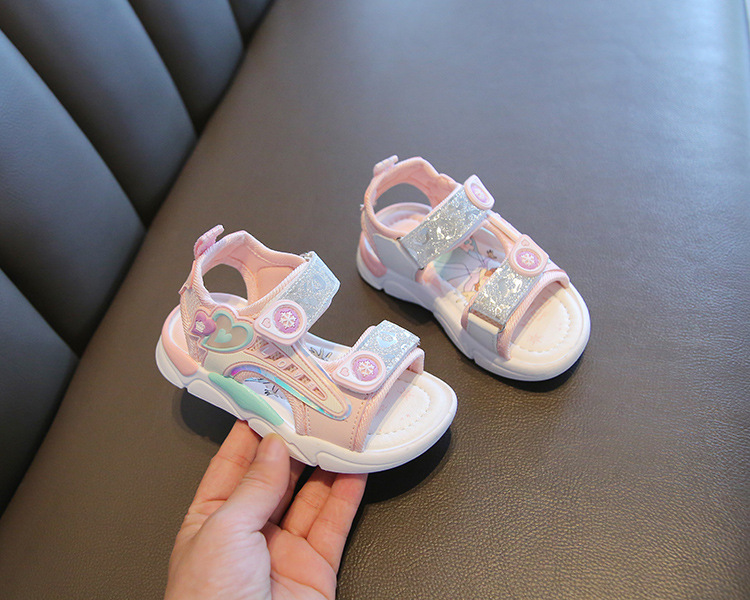 Sandali principessa 2023 Estate nuove bambine da spiaggia scuola media suola morbida bambino cartone animato netto scarpe rosse_voghion.com