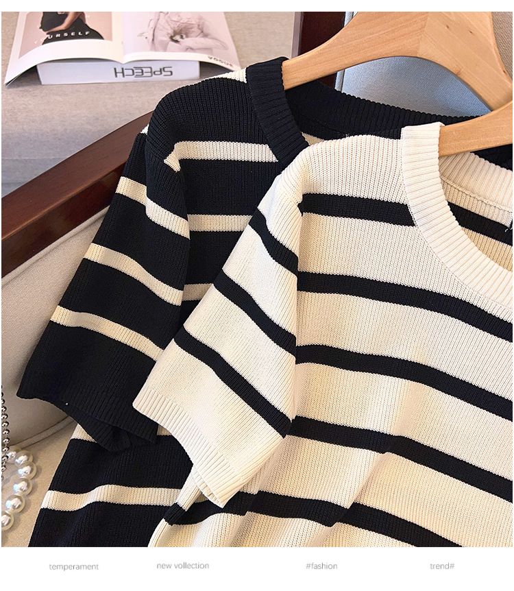 Plus Size Summer Viscose Knit Top For Women, Slimming Short Sleeve T-Shirt For Curvy Figures (2XL-7XL, Black/Beige)_voghion.com