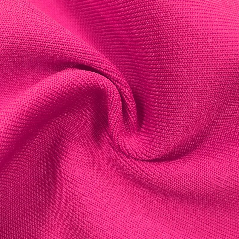 Robe de soirée élégante à dos nu et diamants noirs pour femme - Robe longue moulante à encolure haute_voghion.com