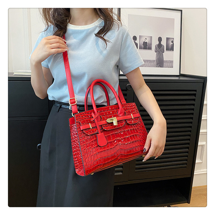 Vintage Fashion Crocodile Print Handheld Shoulder Crossbody Bag_voghion.com