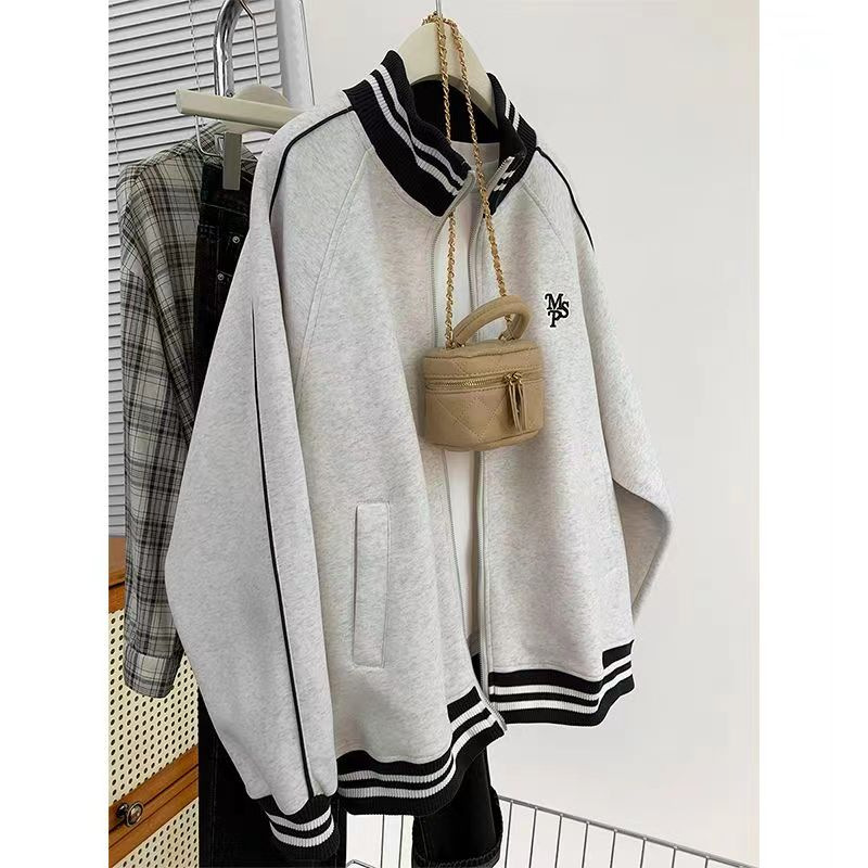 Retro Baseball Jacket – Oversized Varsity Bomber With Contrast Stripes & Embroidered Details (Grey Lightweight/Fleece-Lined)_voghion.com