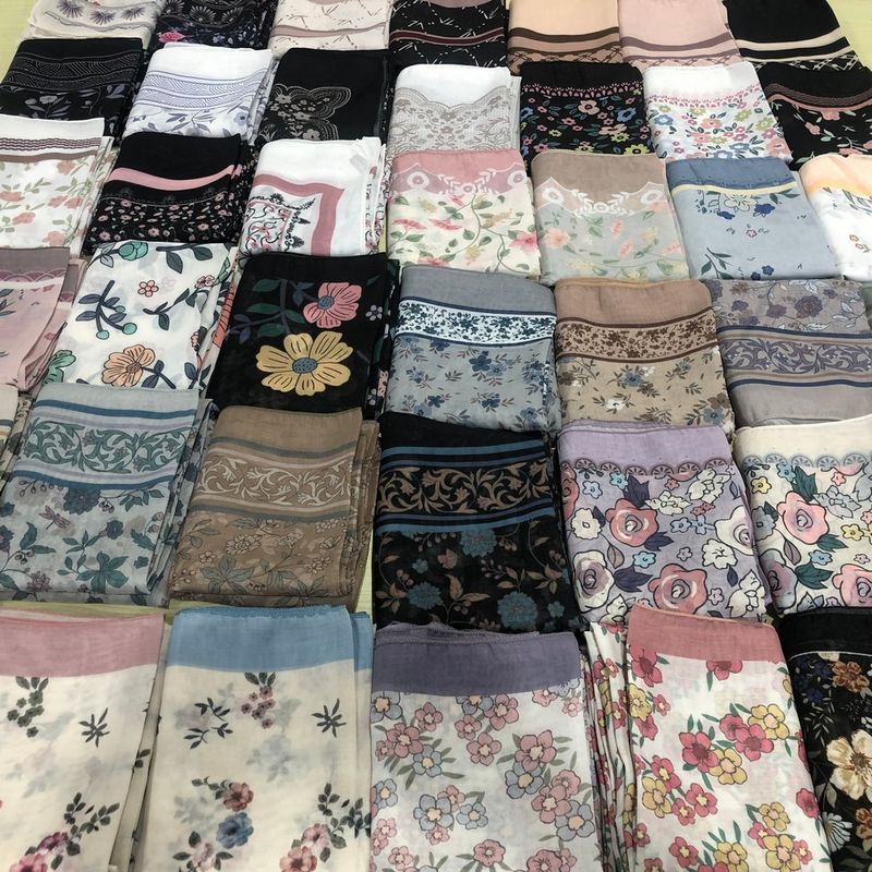 Muslimisches Kopftuch, bedruckt, quadratisch, aus Baumwoll-Viskose, für Damen, 110 x 110 cm_voghion.com