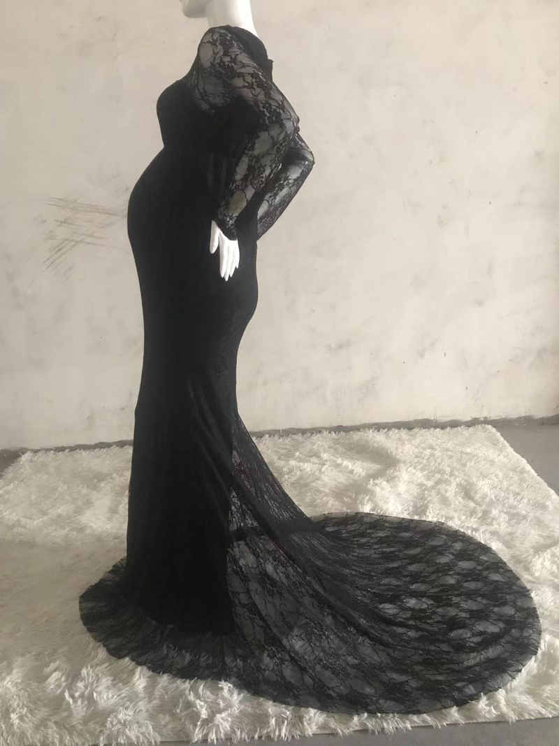 Abito da sera premaman in pizzo con scollo rotondo e strascico, abito lungo da donna_voghion.com