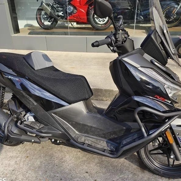 Coussin de siège en maille respirante pour scooter Wujin SR250GT, housse de protection solaire épaisse et isolante thermique_voghion.com