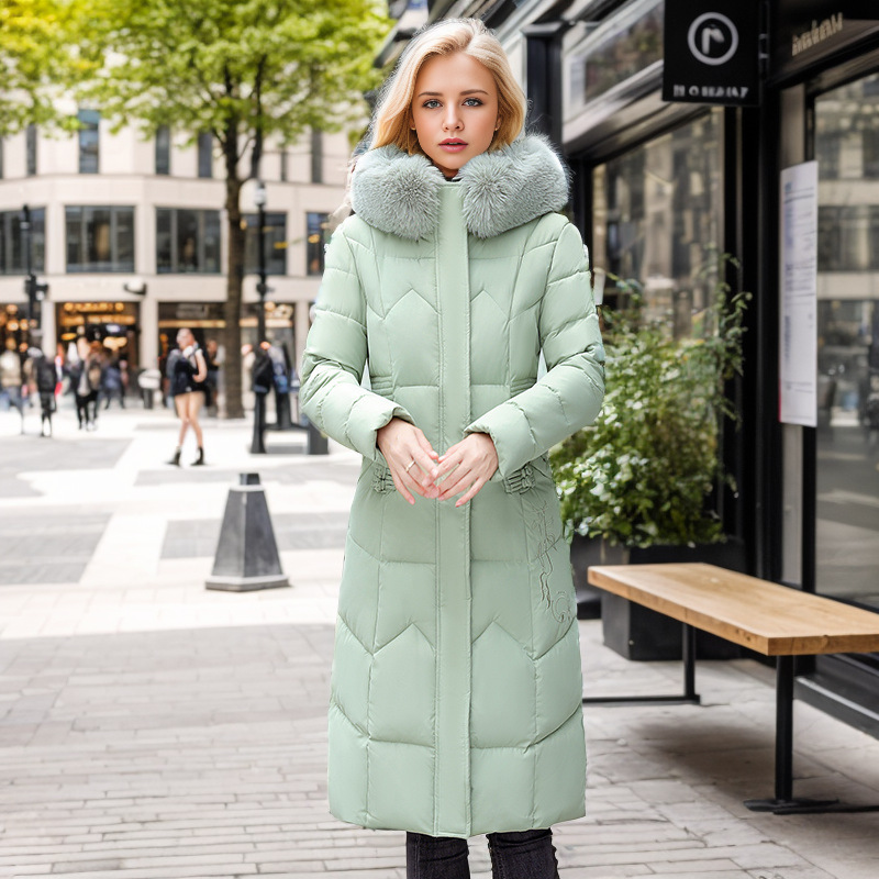 Giacca imbottita in cotone di grandi dimensioni alla moda da donna lunga versione coreana vita sopra il ginocchio giacca imbottita in cotone con collo in pelliccia grande ispessita_voghion.com