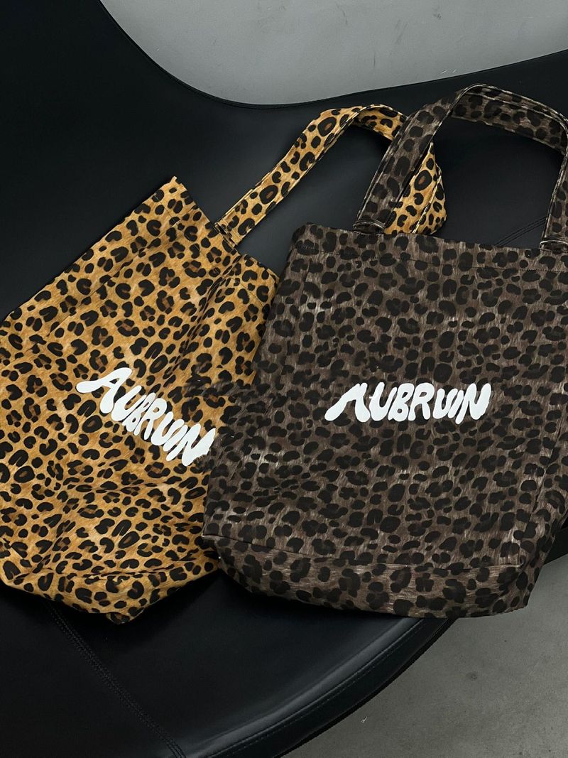 Borsa a tracolla da donna con stampa leopardata_voghion.com