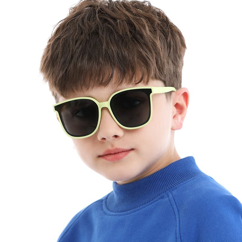 Polarisierende Kindersonnenbrille, quadratische Sonnenbrille für die Grundschule, Sonnenschirme 7-008_voghion.com