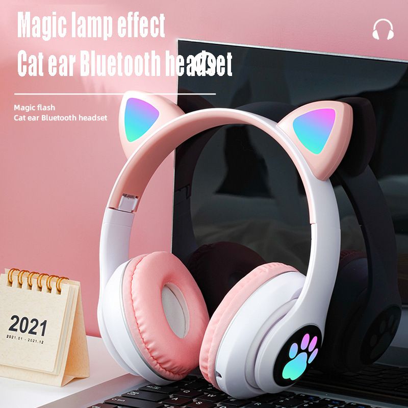 P47M Wireless Headphone Flash Light Cute Cat With Mic Control LED Stereo Music Helmet Phone Bluetooth Headset Gift_voghion.com