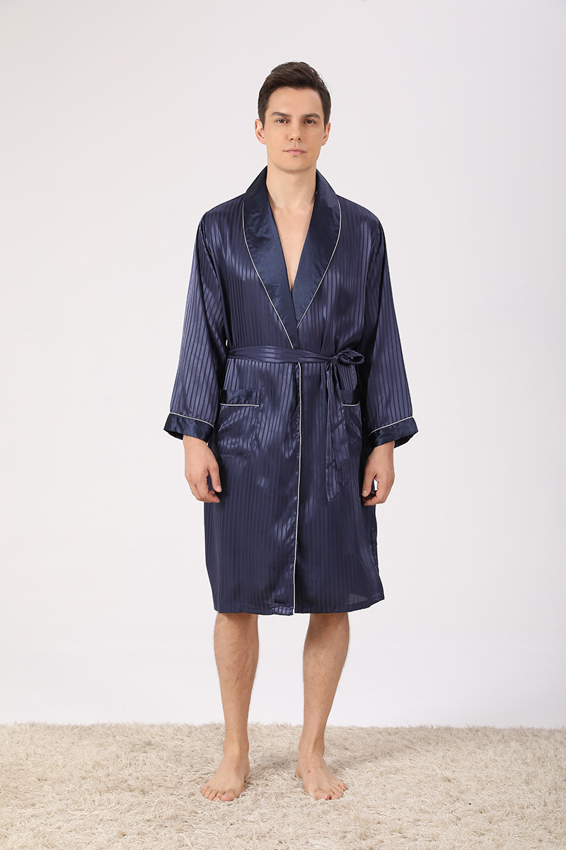Grensoverschrijdende Europese en Amerikaanse stijl zomer heren imitatiezijde badjas zijden nachtjapon met lange mouwen heren zomer plus size pyjamaset_voghion.com