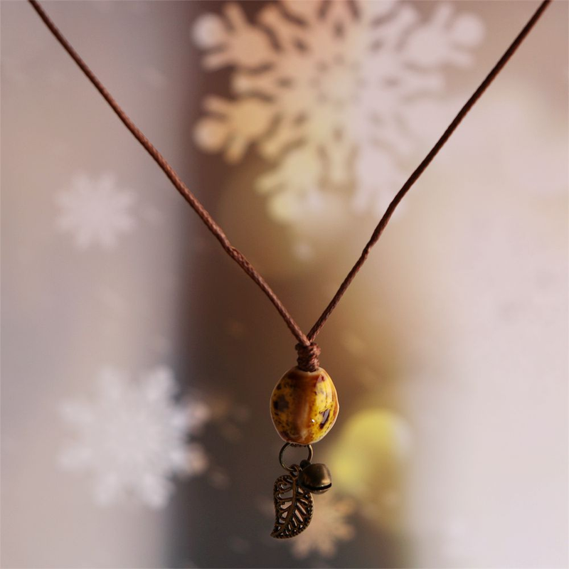 Collane minimaliste Jingdezhen, collane girocollo di nicchia, design di nicchia, ideali come regali per migliori amiche, studenti, coppie, collane con ciondolo_voghion.com