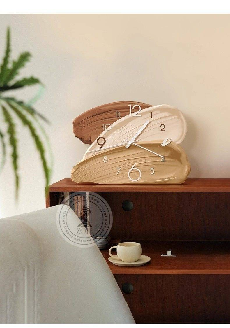 Ozdobny zegar biurkowy w stylu vintage z 2025 roku, nowy zegar ścienny do salonu, w stylu retro i wysokiej klasy, kreatywny i cichy zegar biurkowy_voghion.com