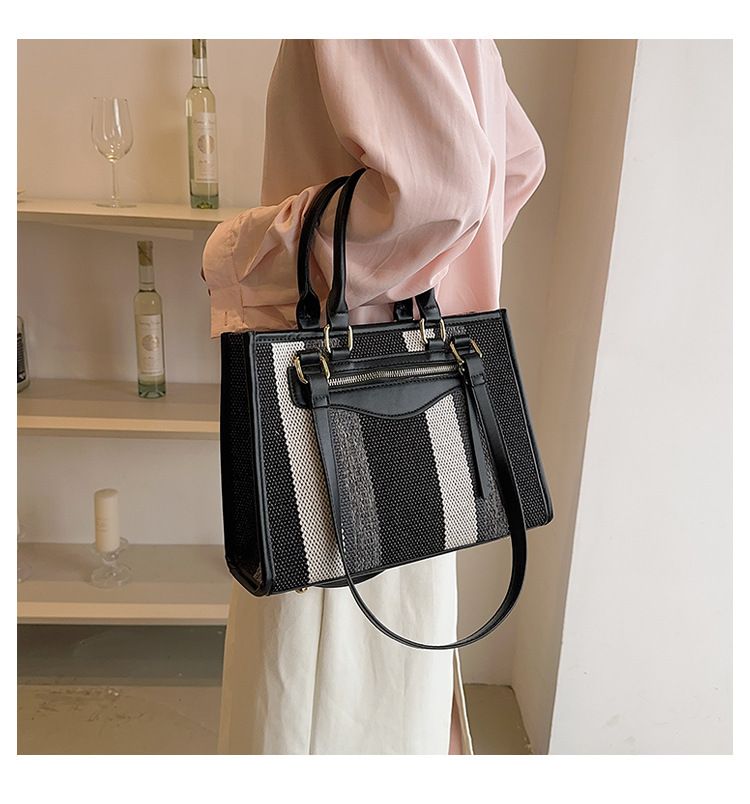 Baigou Luggage, Canvas Tote Bag, Women's 2024 New Contrasting Striped Handbag, Large Capacity Shoulder Bag_voghion.com