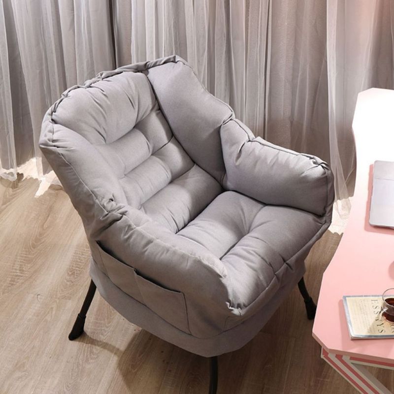 Divano moderno semplice e moderno, per piccoli appartamenti, uffici, hotel, reception, sala relax_voghion.com