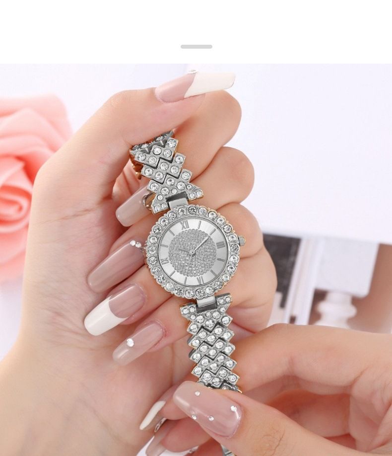 European And American Trends Trending Starry Sky New Luxury Style Small Dial Rhinestone Alloy Women's Quartz Watch_voghion.com