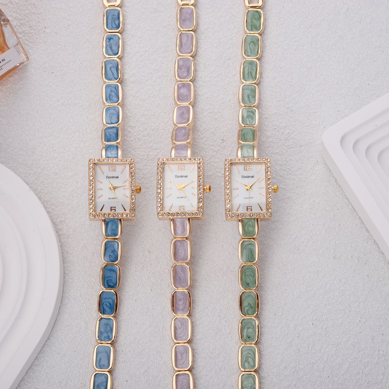 Women's Square Quartz Watch With A Stylish And Exquisite Design, Made Of Alloy Material, Featuring A Household Waterproof Dial_voghion.com