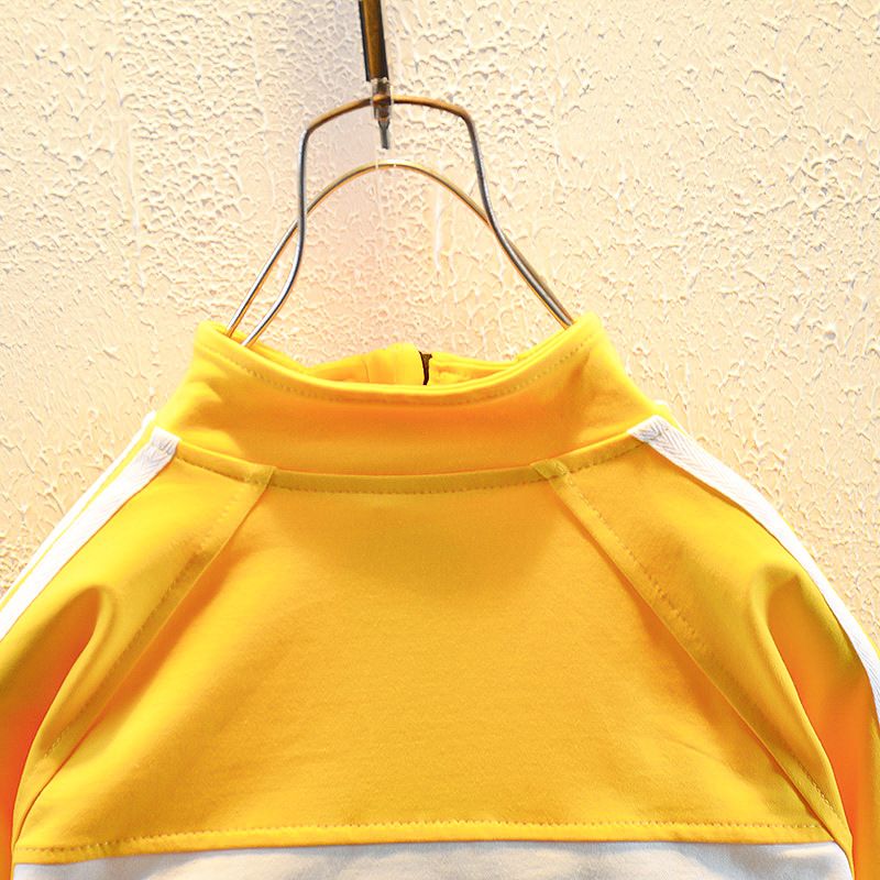Vêtements pour enfants Garçons costumes d'automne enfants 2024 style printemps et automne beaux vêtements pour enfants élégants deux pièces vêtements à la mode pour enfants_voghion.com