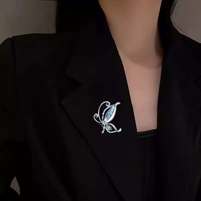Broche de cristal borboleta retrô, broche feminino, corpete de alta qualidade, acessórios de personalidade_voghion.com