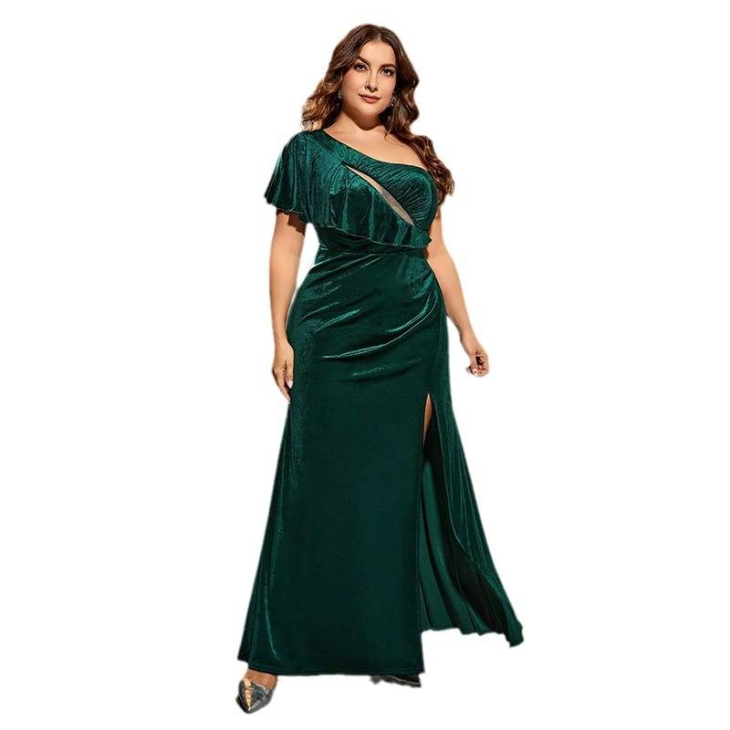 Elegant Off-Shoulder High-Slit Evening Dress For Parties & Special Occasions – Plus Size Bodycon Gown In Stunning Green_voghion.com