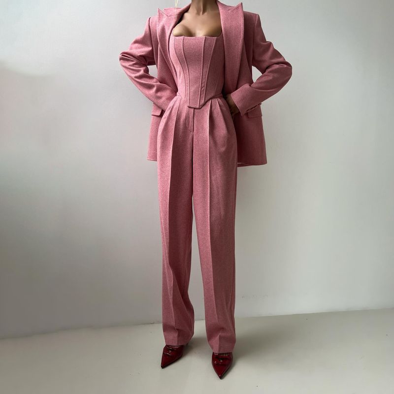 Completo elegante da donna professionale con struttura a stecche - Completo pantalone in misto cotone elasticizzato per l'ufficio primaverile (grigio/rosso)_voghion.com