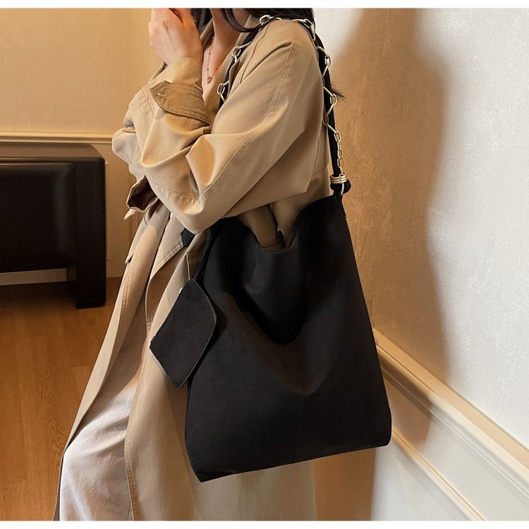 Sac à main tendance et décontracté, sac fourre-tout simple à grande capacité, sac à bandoulière._voghion.com
