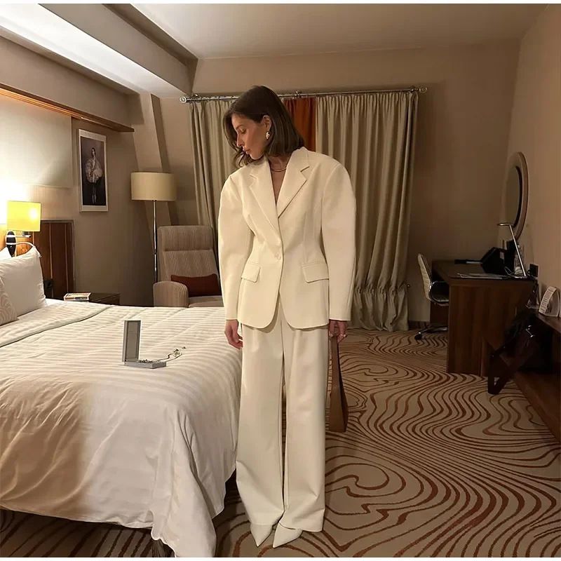 Abbigliamento da donna, piccoli abiti, comodi, casual, con risvolto, giacche a maniche lunghe, blazer di temperamento_voghion.com