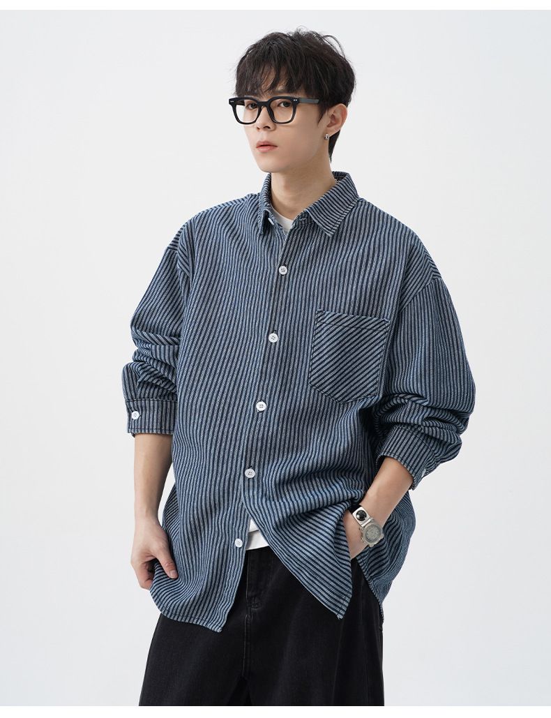 Herrenbekleidung Retro Washed Denim Gestreiftes Langarmhemd Frühlingsstil Rückennaht-Design Lockeres Freizeithemd_voghion.com