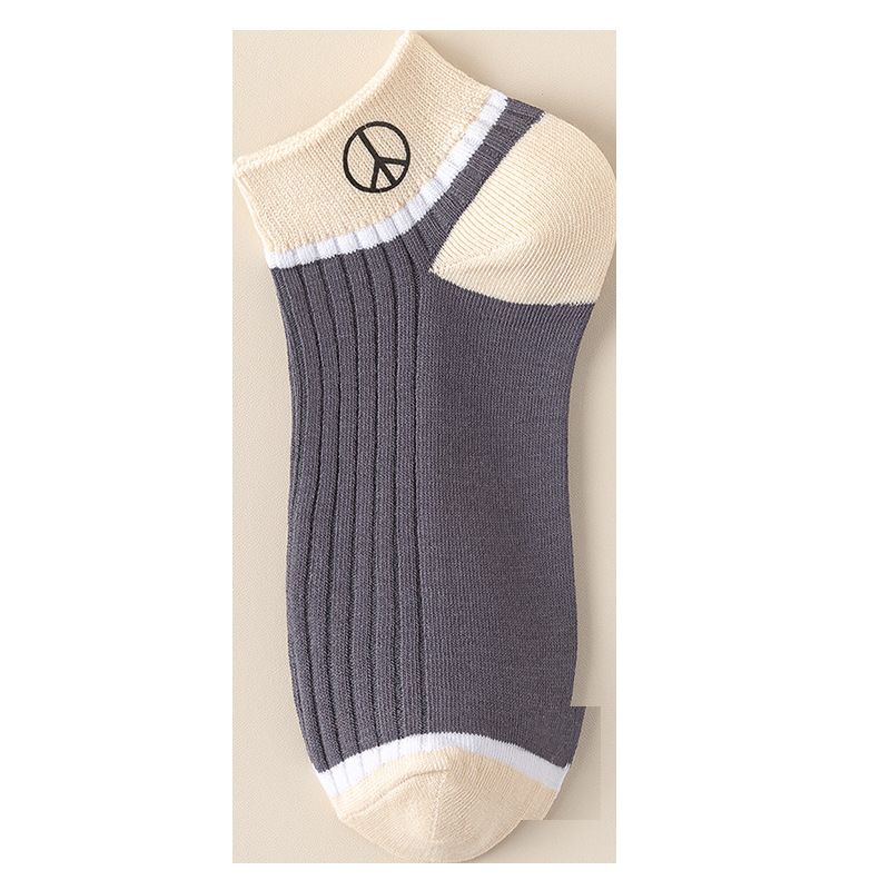 2025e Men's Ins Trend Summer Thin Cotton Sports Sweat-Absorbing Casual Men Versatile Breathable Low-Cut Short Socks_voghion.com