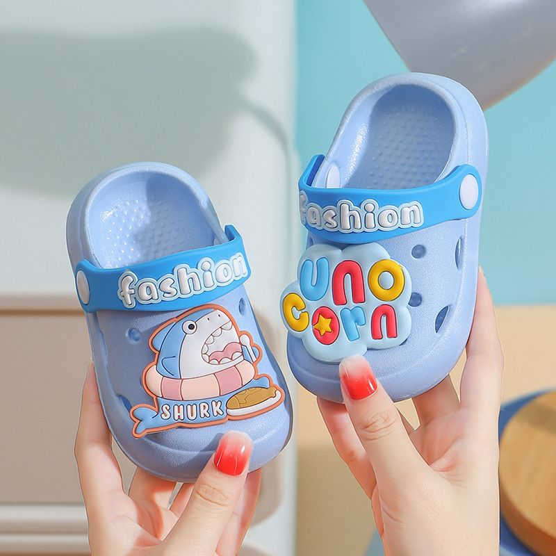 Neue Cartoon-Lochschuhe für Kinder, Herren-Baby-Home-Outdoor-Bekleidung, rutschfeste Schuhe mit weicher Sohle für Jungen und Mädchen, cool_voghion.com