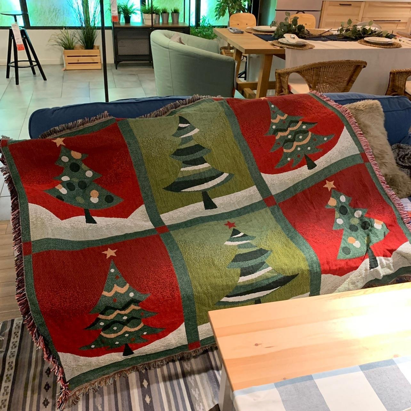 American Merry Christmas Christmas Tree Decorative Blanket Blanket_voghion.com