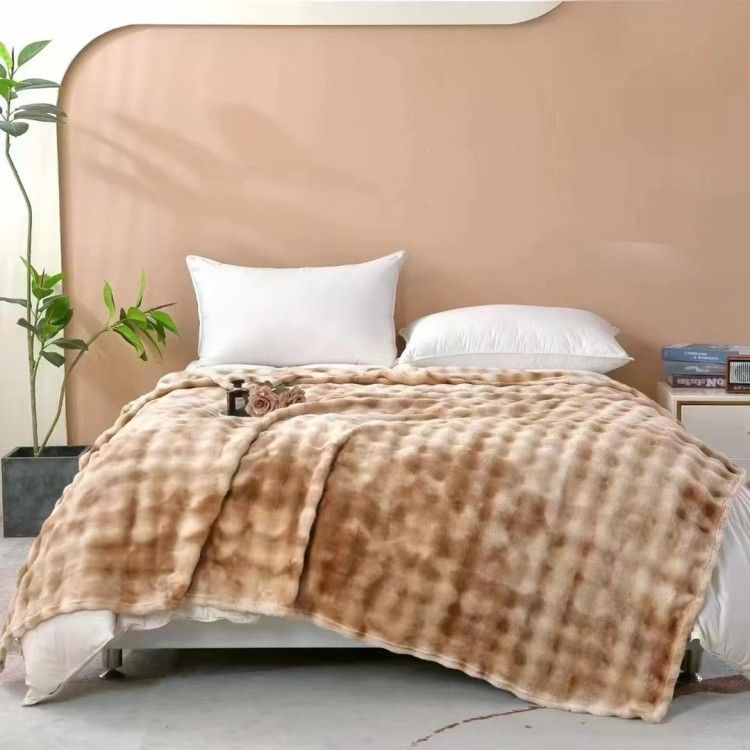 Towel Quilt Summer Gift Thin Blanket Flannel Sheet_voghion.com