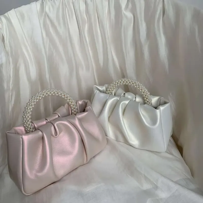 Designer 2025 Mode Perle Griff Frauen Abendessen Kupplung Geldbörse Handtaschen Design Damen Platz Umhängetaschen Weibliche Kleine_voghion.com