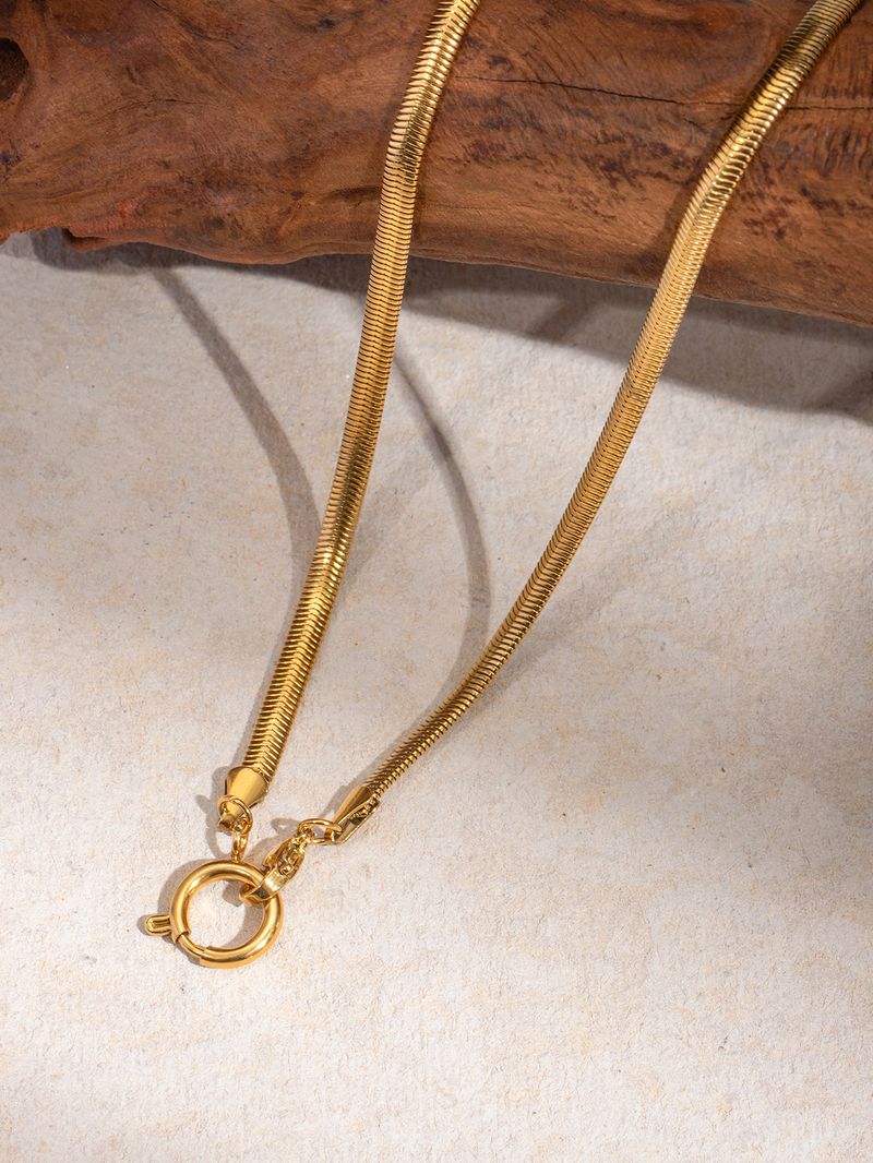 2025 Neuheiten Uworld Mode Edelstahl 18 K Kette Halskette Charme Metall Textur Kragen Schmuck Titan Wasserdicht Collier Femme_voghion.com