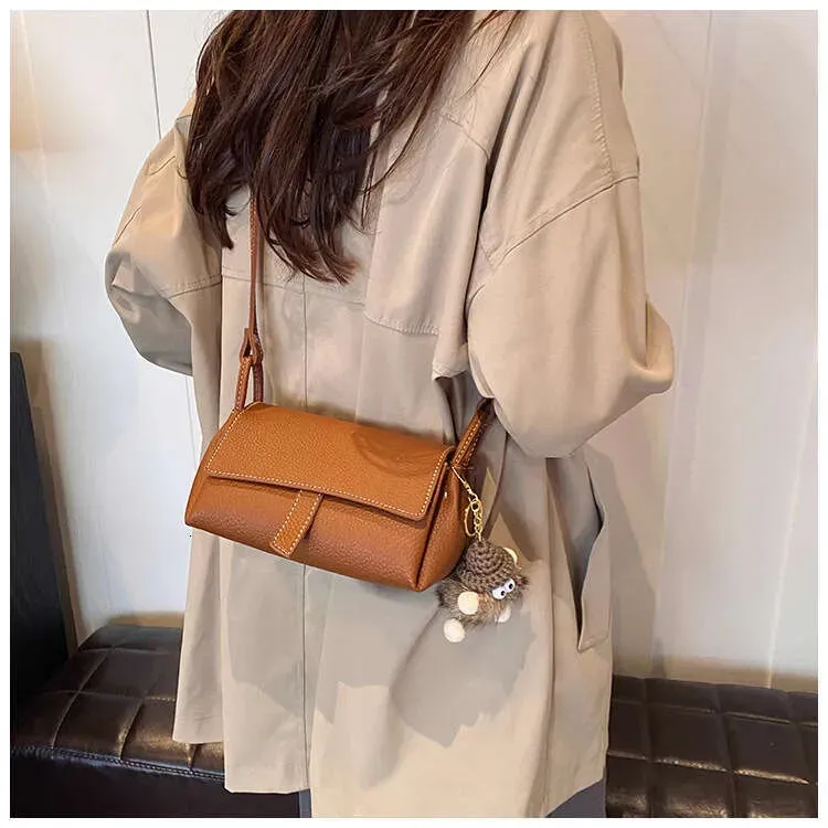 Borsa a tracolla semplice ed elegante, piccola e versatile, da donna, alla moda, squisita._voghion.com