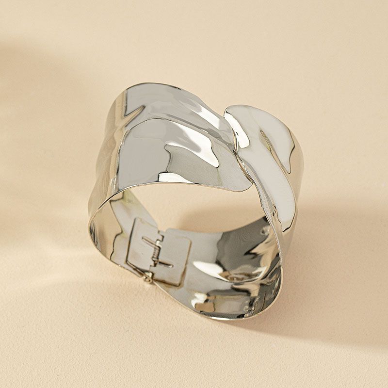 Hip-Hop-Retro-Armreif mit einfarbiger Legierungsbeschichtung und vergoldetem Damenarmband_voghion.com