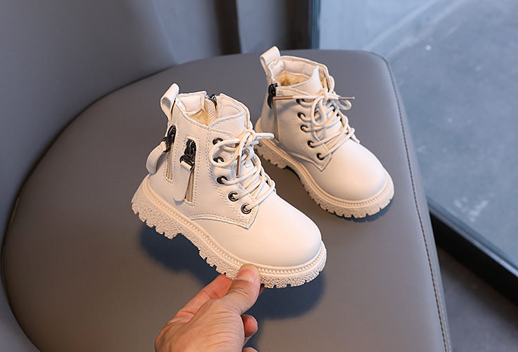 Scarpe per bambini Autunno e inverno Stivali Martin in velluto Scarpe piccole e calde in pelle Stivali corti grandi in cotone per ragazze_voghion.com