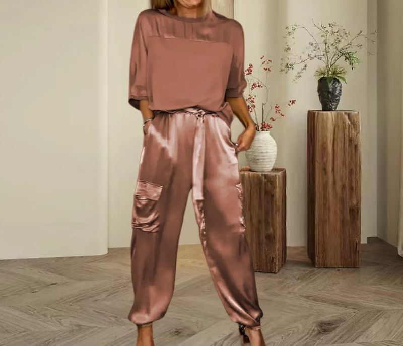 Top a maniche corte in raso da donna alla moda e abito a due pezzi con tasca per pantaloni_voghion.com