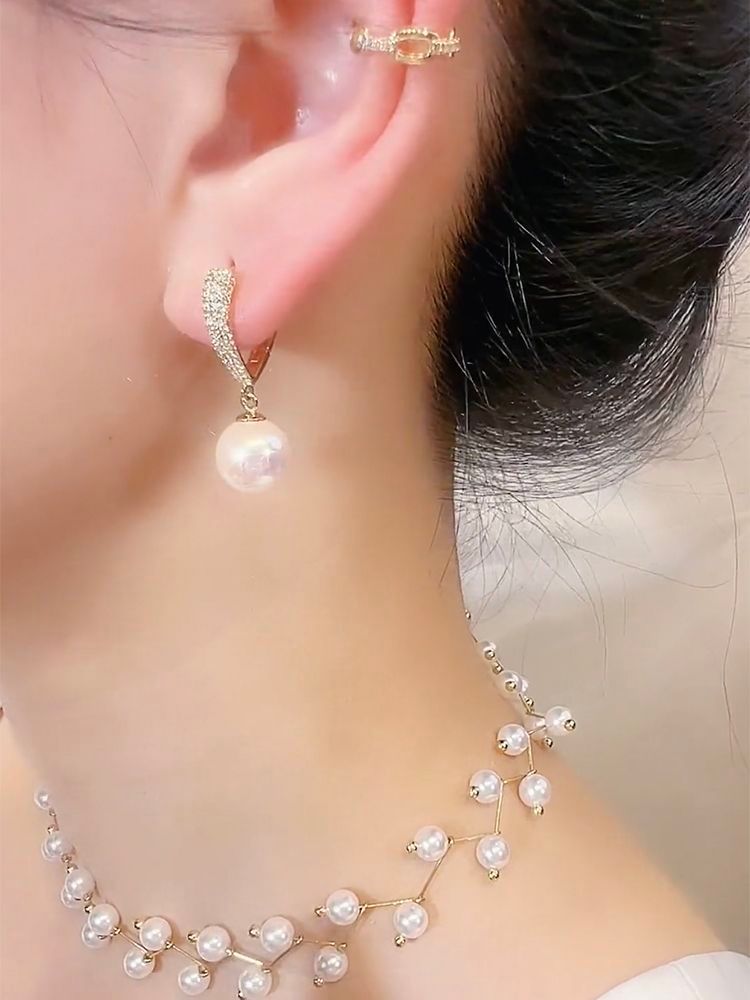 Nuove perle francesi eleganti e alla moda da donna, popolari sui social media, con un design di nicchia, una chiusura per orecchini premurosa e un ago d'argento_voghion.com