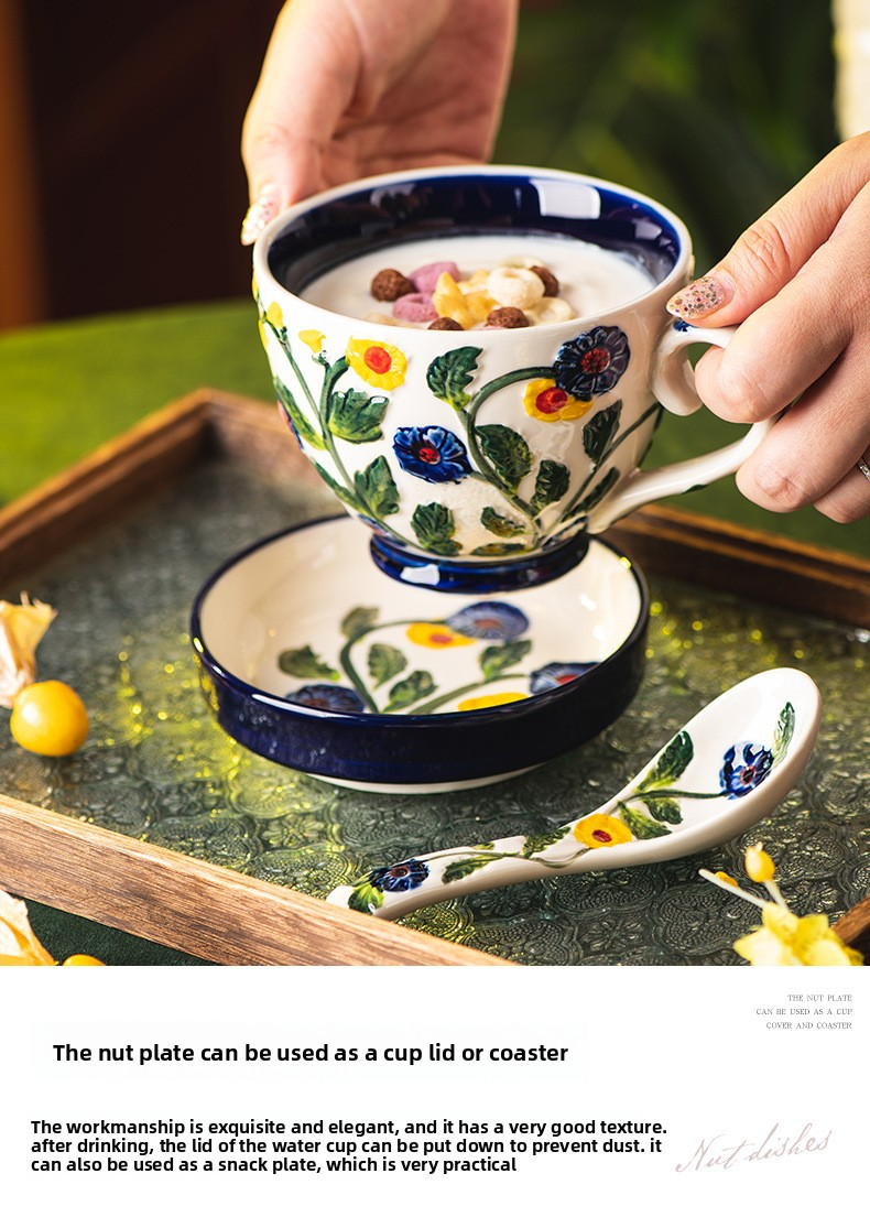 Blue & Red Hydrangea Ceramic Mug Set With Lid – 550ml Large Vintage Floral Coffee Cup Compatible With Snack Dish & Spoon_voghion.com