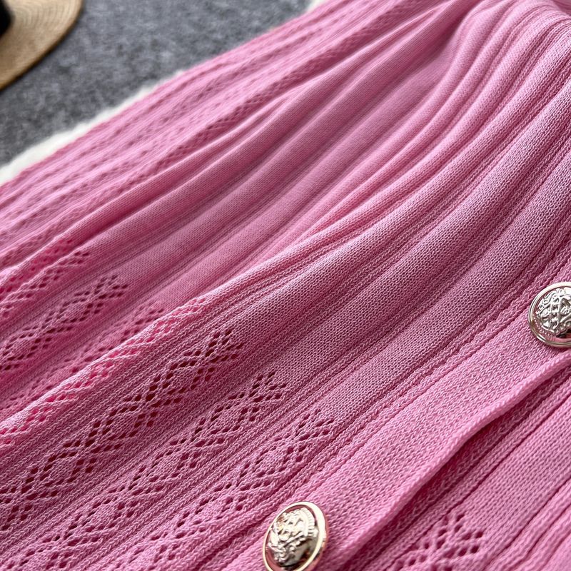 Robe mi-longue en tricot d'inspiration parisienne – Boutons métalliques pour une élégance qui définit la taille (Rose/Taupe/Noir/Vert/Bordeaux/Violet/Café, mélange extensible)_voghion.com